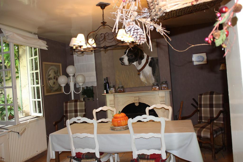 Le Domaine De La Lezardiere B&B Espiet Экстерьер фото