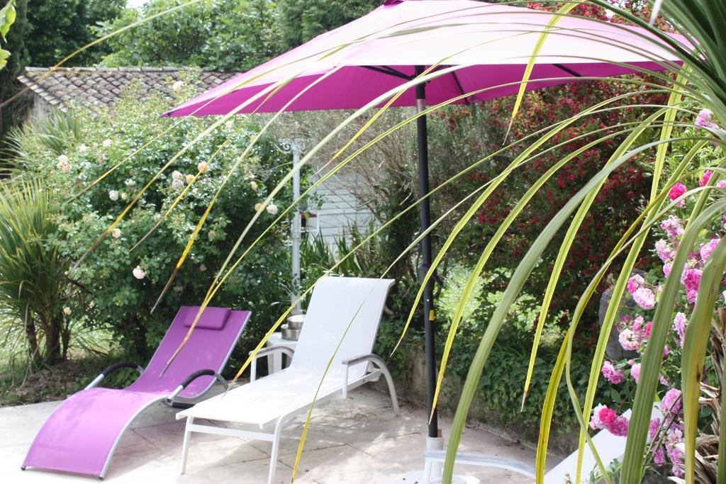 Le Domaine De La Lezardiere B&B Espiet Экстерьер фото