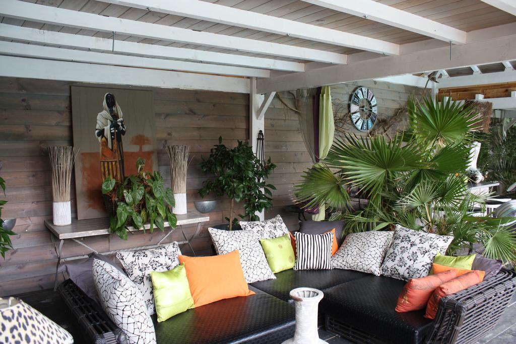 Le Domaine De La Lezardiere B&B Espiet Экстерьер фото